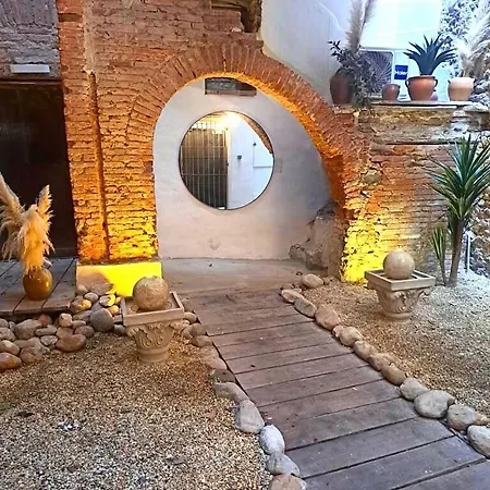 Au Coeur Du Centre Historique 佩皮尼昂